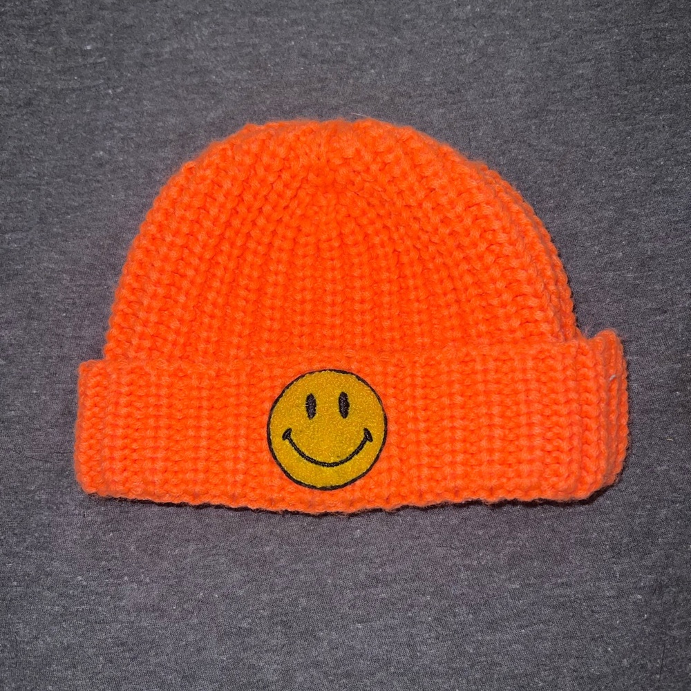 Market beanie